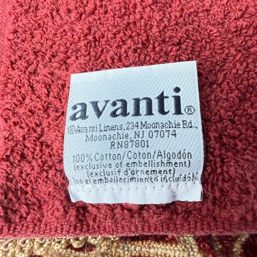 2 Avanti Burgundy Gold Hand‎ Towels Floral Embroidery Elegant Regencycore Ornate